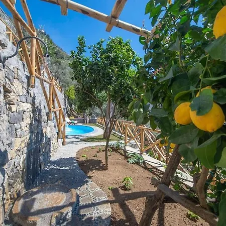 Le Contrade - Sosore Holiday Homes - Amalfi Coast Positano